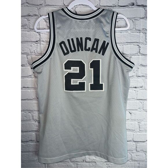 Tim Duncan #21 San Antonio Spurs Nike Authentic Jersey – Size XL +2 Length - Picture 5 of 8